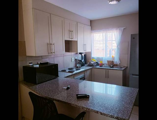 2 BEDROOM APARTMENT FOR SALE IN ANNLIN-WES
